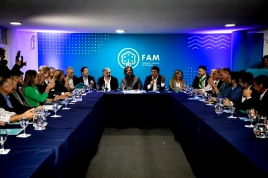 La FAM denunció proscripción y rechaza la condena a Cristina: “La persiguen por representar a las mayorías”