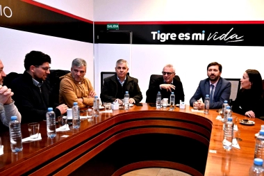 La otra vía: en Tigre, Zamora congregó a intendentes radicales y peronistas para el armado provincial