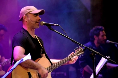 En La Plata, Zambayonny presenta “El mejor de los mundos posibles”