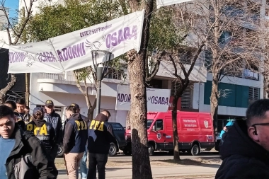 Así se prepara el acto de Milei en el Teatro Atenas de La Plata