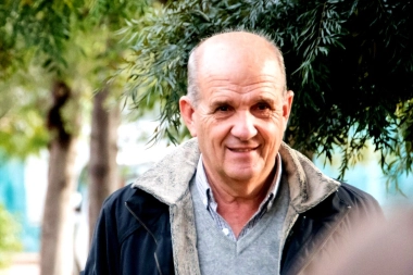 Zurro recorrió la construcción de las viviendas que se entregarán a familias de Pehuajó