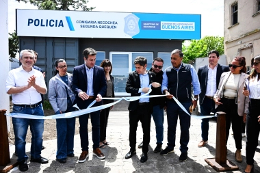 Kicillof inauguró dos edificios para fortalecer la Educación y la Seguridad de Necochea