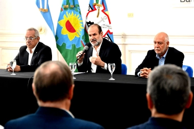 Susbielles acordó con empresas el financiamiento de 13 de obras hidráulicas para Bahía Blanca