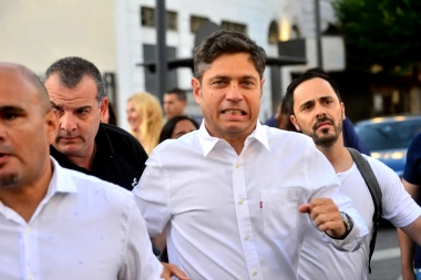 Puja por el endeudamiento bonaerense: Milei define el futuro de Kicillof