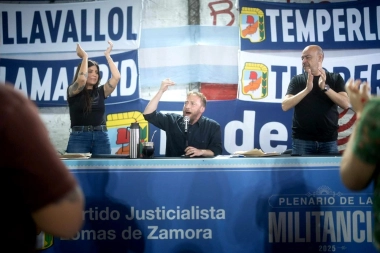 Otermín reunió a la militancia en Lomas y dejó un mensaje clave hacia el futuro del PJ