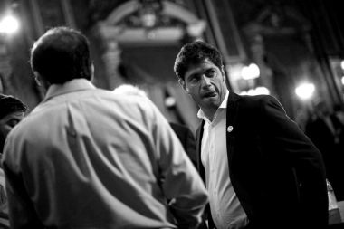 Luz verde de Caputo: la Provincia respira y Kicillof asegura aguinaldos