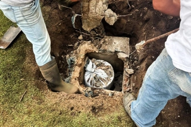 General Arenales: Revilla encabezó la apertura de una cápsula del tiempo del año 2000 en Arribeños