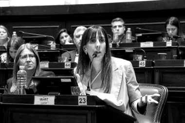 Cruces y reproches en el peronismo: diputados de La Cámpora enojados con la kicillofista Lucía Iañez