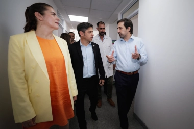 Kicillof recorrió el Hospital de Moreno y reveló su teoría sobre por qué Milei no lo quiere recibir