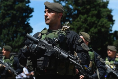 San Vicente suma personal militar y convocó a fuerzas federales retirados para reforzar la seguridad local