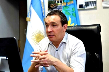 Intendente del Conurbano y una medida de emergencia para el municipio por la crisis en transporte
