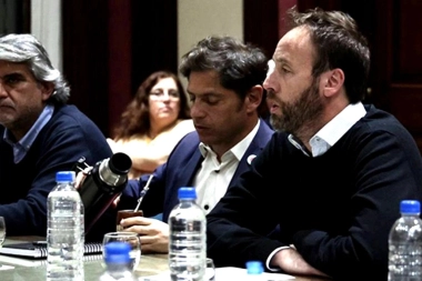 Docentes rechazaron la suba salarial que ofreció el Gobierno de Kicillof: cuál fue la oferta