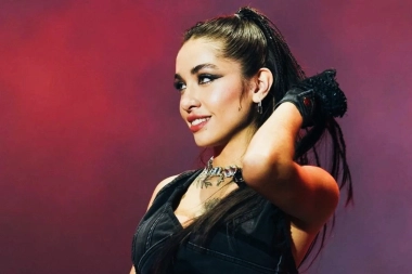 María Becerra hizo una donación millonaria para combatir los incendios en la Patagonia