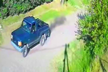 Tensión en Merlo: los vecinos exigen la detención de un sujeto que se moviliza en camioneta y roba a toda hora
