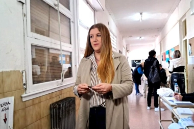 Chats filtrados y una denuncia por utilizar a discapacitados con fines políticos salpica a libertarios en Tres Arroyos