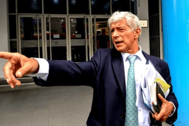 Ministros de Milei alertaron por la inseguridad en terreno bonaerense y criticaron el “chip” de Kicillof