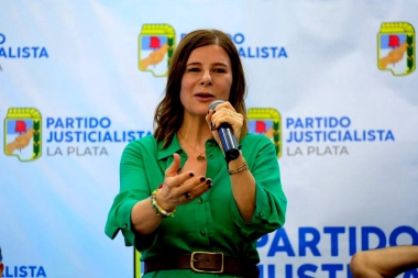 Ni Magario ni Kicillof: ministra de La Cámpora dejó en claro su candidato para el PJ bonaerense