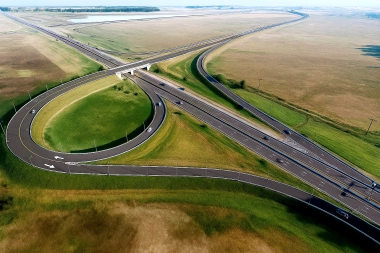 Aubasa adjudicó la obra para la bajada de City Bell de la Autopista Buenos Aires-La Plata: todos los detalles