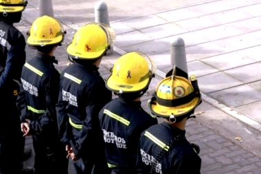 Libertarios propagaron una falsa noticia sobre fondos nacionales y Bomberos voluntarios lo desmintieron