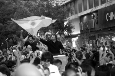 Libertarios redefinen su estrategia en la Provincia de Buenos Aires para pelear la Gobernación en 2027