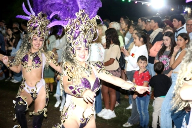 Egüen destacó el éxito del Carnaval de San Enrique en 25 de Mayo