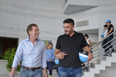 Desde el Interior bonaerense: Santilli se llevó a un dirigente de peso del PRO a Casa Rosada