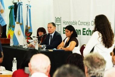 Gray inauguró las sesiones ordinarias en Esteban Echeverría y calificó su gestión como “austera y responsable”