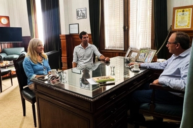 Magdalena: diputados bonaerenses de la UCR acompañaron a Hourcade en la Apertura de Sesiones