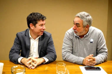 Entredichos, decisiones “ilegales” y una UCR bonaerense en llamas por las elecciones partidarias