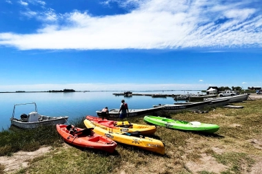 Destinos bonaerenses: Trenque Lauquen y Navarro deslumbran sus lagunas con paisajes únicos