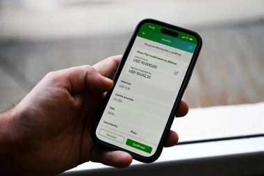 Flexibilidad financiera: Cuenta DNI incorporó la posibilidad de realizar inversiones en dólares