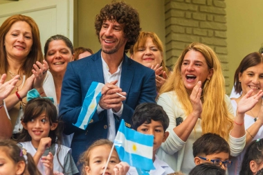 Andreotti inauguró 7 escuelas en San Fernando renovadas con fondos municipales