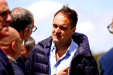 Interna del PJ bonaerense: en un municipio no esperaron a la elección y una lista se consagró ganadora