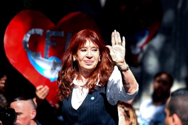 Legisladores peronistas salieron a bancar a Cristina Kirchner tras su declaración presencial por la Causa Cuadernos