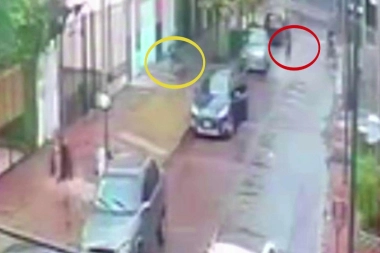 Bicichorros intentaron robar un bolso pero fracasaron y sustrajeron un auto