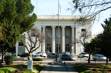 Peronistas buscan frenar juicios por deudas de tasas municipales en un distrito radical