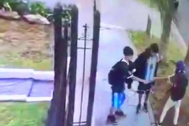 Lágrimas de miedo e impotencia en Morón: asaltaron a adolescentes y les quitaron hasta la ropa