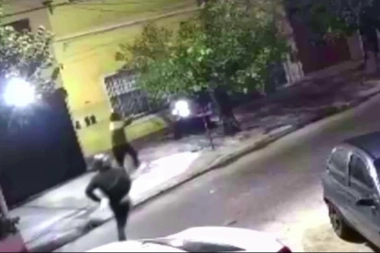 Dos ataques en un mes: delivery enfrentó a motochorros cuando entregaba un pedido en Tres de Febrero