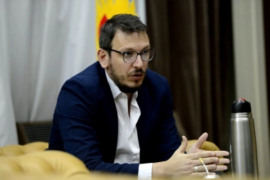 Jóvenes y jubilados, en rojo: la deuda se disparó en la Provincia de Buenos Aires