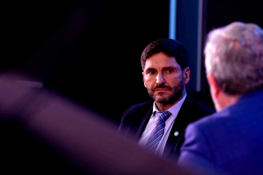 Santa Fe: Pullaro presumió la baja de casos de violencia de género, pero salieron a contradecirlo