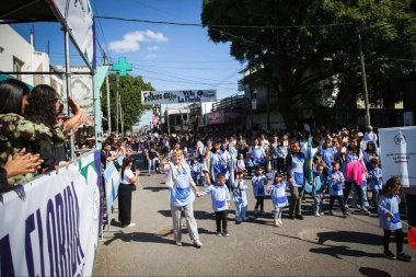 Quilmes de fiesta: Villa La Florida celebró sus 100 años con obras, desfile y música en vivo