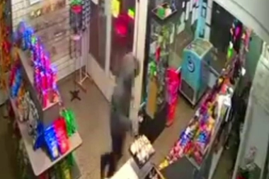 Salvaje asalto a una kiosquera en Tres de Febrero
