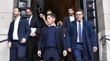 Kicillof en la Corte Suprema: participó de la audiencia por una deuda de $2,3 billones del Gobierno de Milei