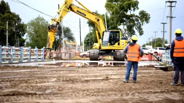 El Gobierno bonaerense avanza con la reconstrucción del canal Maldonado en Bahía Blanca
