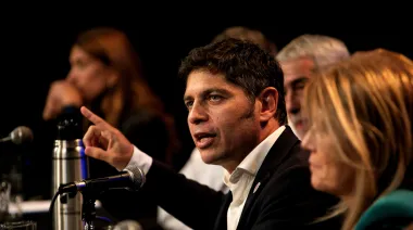 Desde Avellaneda, Kicillof lanzó una fuerte apuesta educativa e inauguró un centro de salud