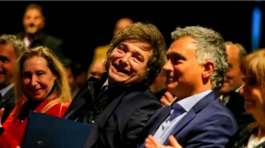 Milei anunció un “Súper RIGI” y Pareja dejó en evidencia a Kicillof por su rechazo a la propuesta de inversiones