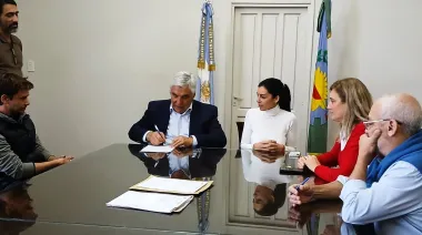 General Villegas realizó la apertura de sobres para completar la etapa final de la obra de la EP1