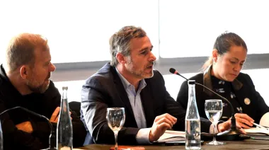 Achával se mostró junto a intendentes en Rosario y participó de la reunión del Consejo Federal