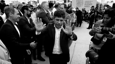 En medio de la crisis financiera, Kicillof inicia la pulseada con intendentes por las Policías Locales