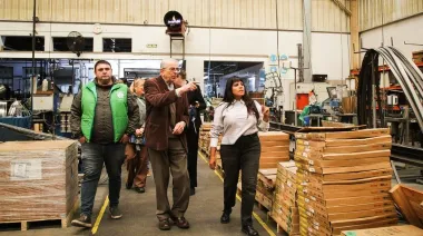 El Municipio de Quilmes entregó el certificado de aptitud ambiental a la PyME “SIN PAR S.A”